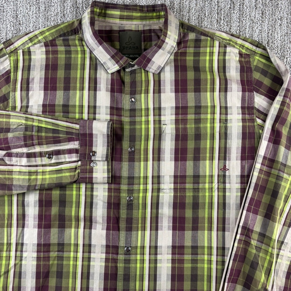 Prana Men's XL Plaid Pearl Snap Shirt Green Burgundy Beige Long Sleeve‎ Outdoor - Picture 2 of 12